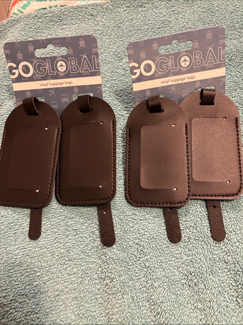 GO GLOBAL Black Vinyl Luggage Tags - Pack of 4